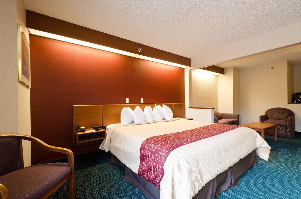 Chesapeake Inn And Suites Lexington Park Patuxent River Naval Air Station California Exterior foto