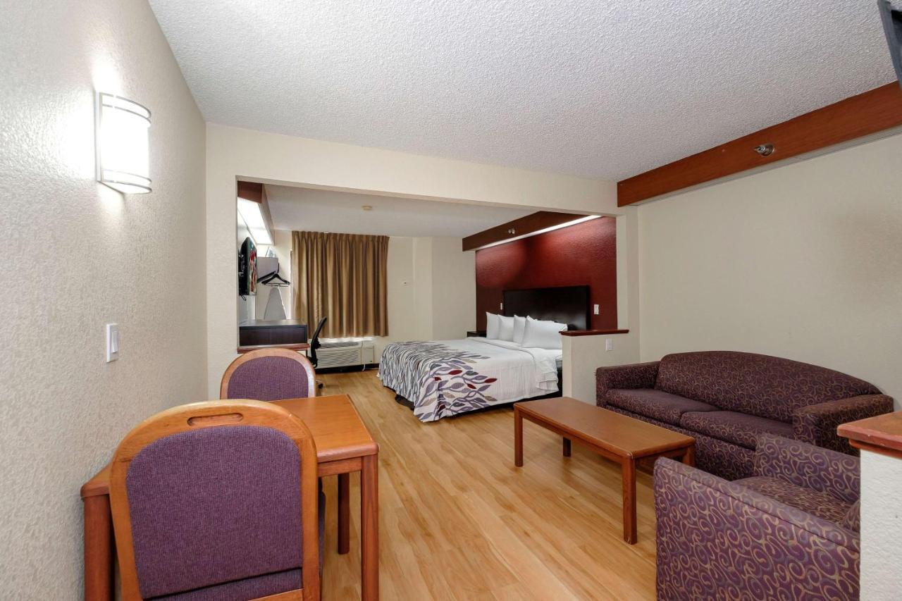 Chesapeake Inn And Suites Lexington Park Patuxent River Naval Air Station California Exterior foto