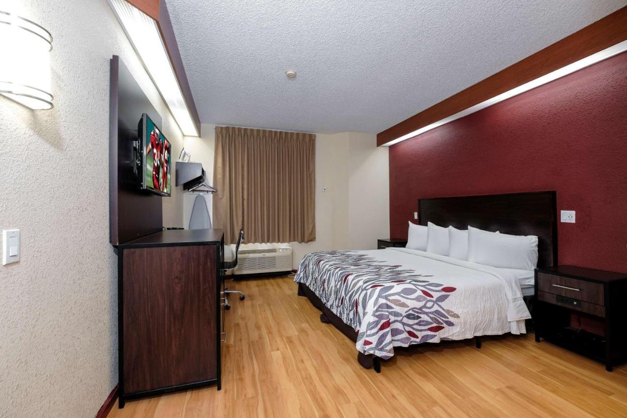 Chesapeake Inn And Suites Lexington Park Patuxent River Naval Air Station California Exterior foto